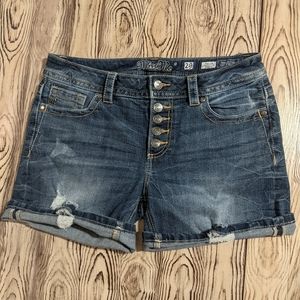 Miss Me shorts